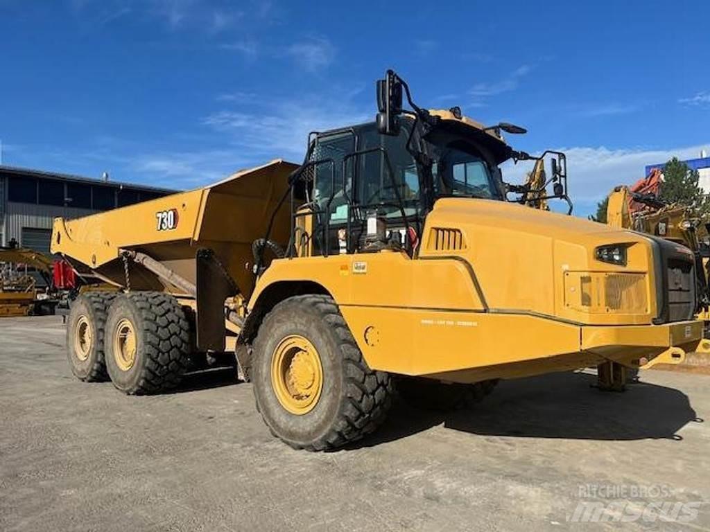 CAT 730 Site dumpers