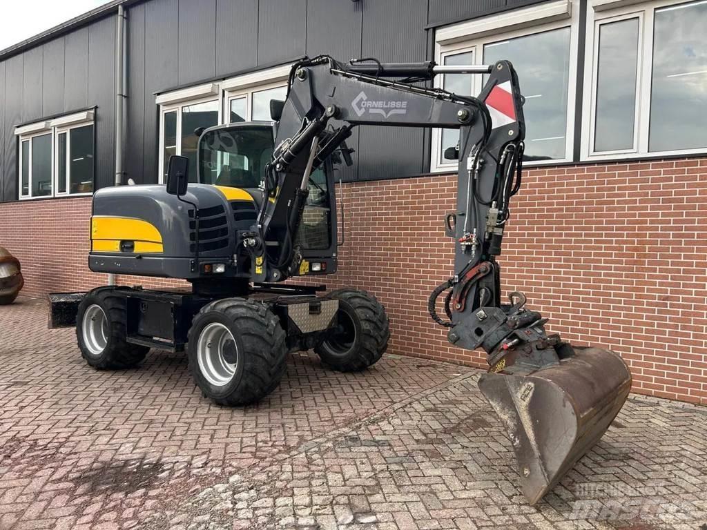 Terex TW75 Wheeled excavators