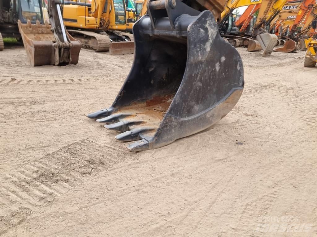 Doosan DX 380 LC Crawler excavators