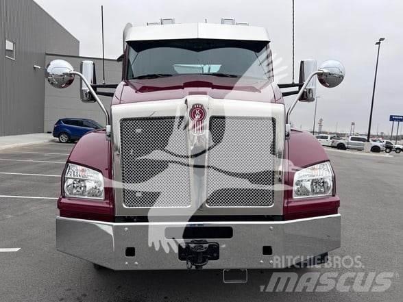 Kenworth T880 Prime Movers
