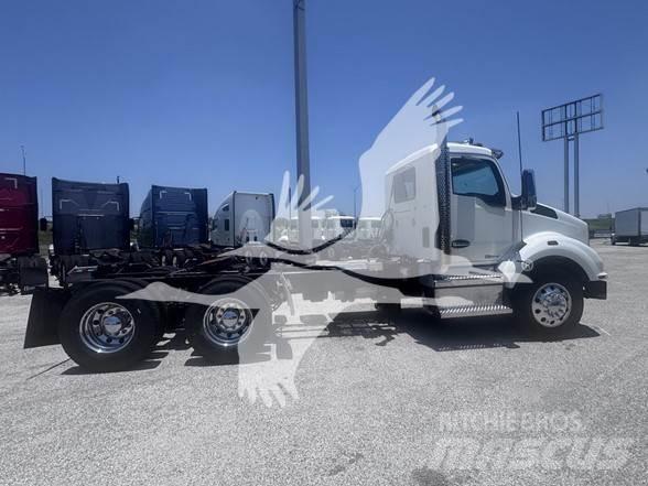 Kenworth T880 Prime Movers