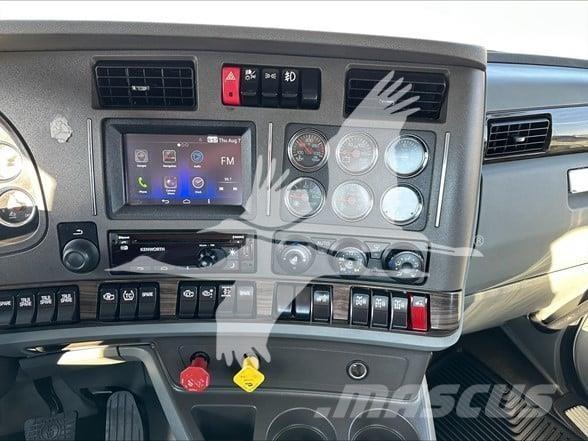 Kenworth T880 Prime Movers