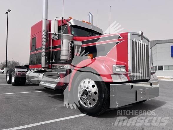 Kenworth W900 Prime Movers