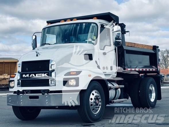 Mack MD6 Tipper trucks