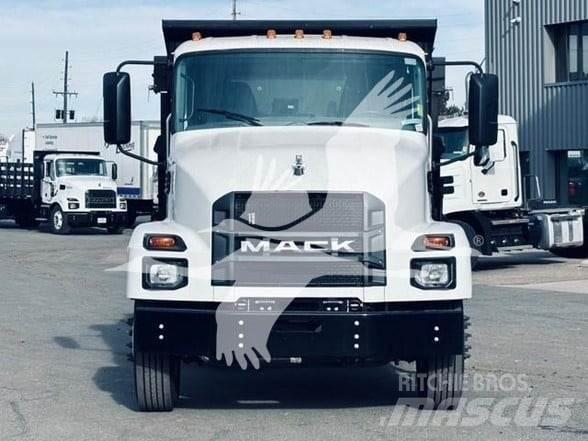 Mack MD6 Tipper trucks
