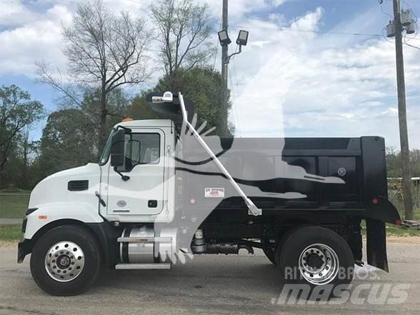 Mack MD6 Tipper trucks