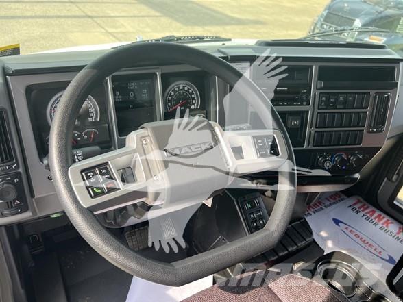 Mack MD7 Tipper trucks