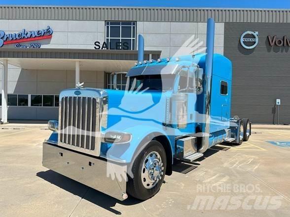 Peterbilt 389 Prime Movers