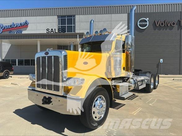 Peterbilt 389 Prime Movers