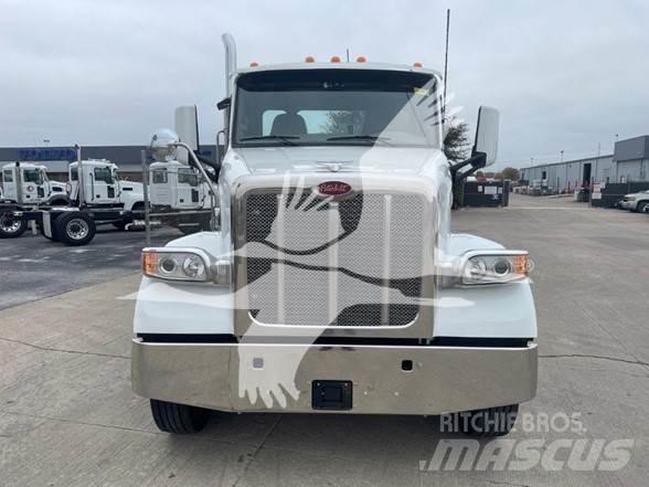 Peterbilt 567 Prime Movers