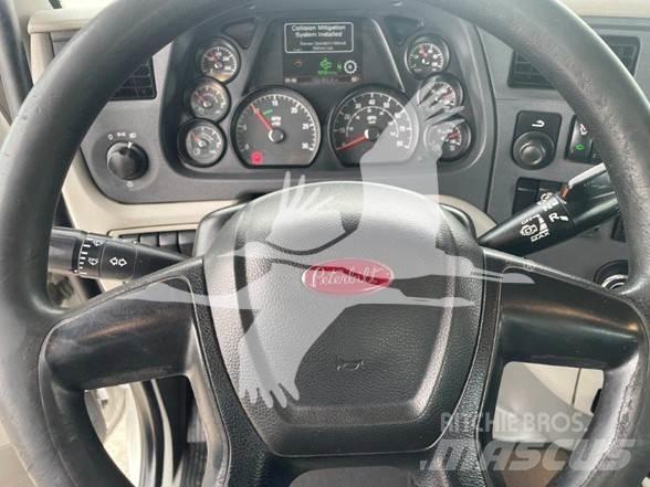 Peterbilt 567 Prime Movers