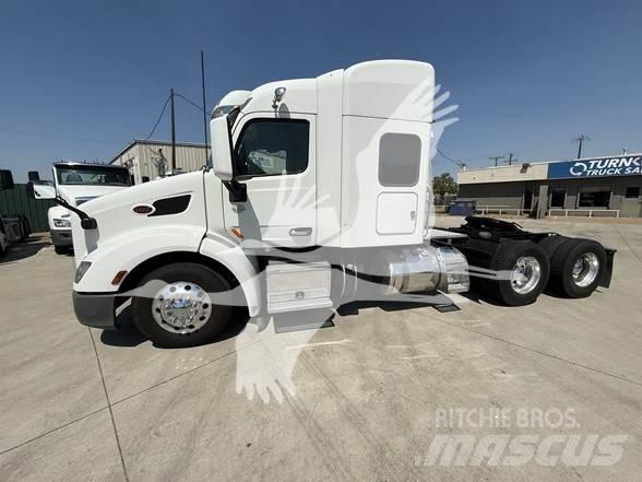 Peterbilt 579 Prime Movers