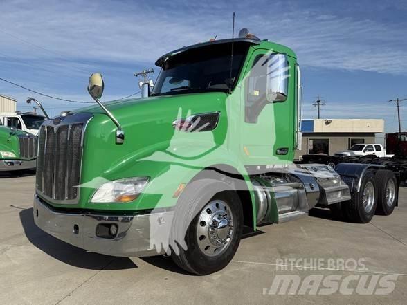 Peterbilt 579 Prime Movers