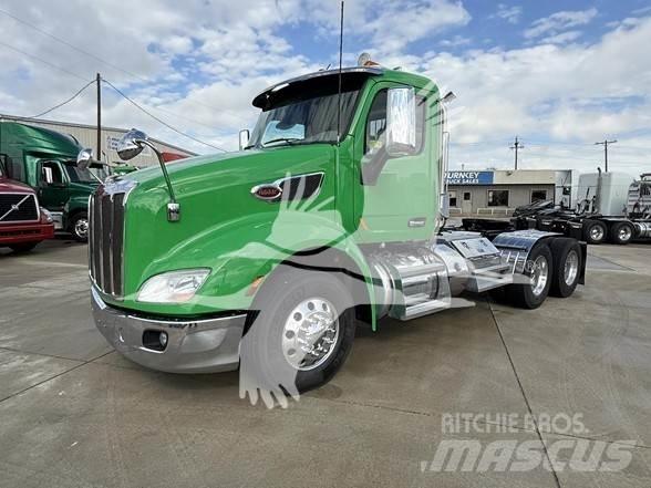 Peterbilt 579 Prime Movers