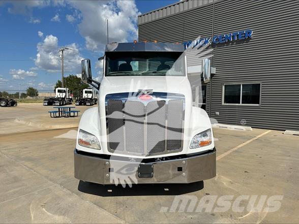 Peterbilt 579 Prime Movers