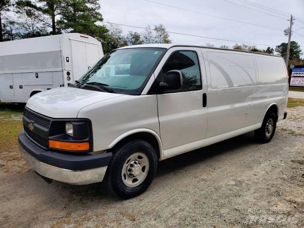 Chevrolet G3500 Panel vans