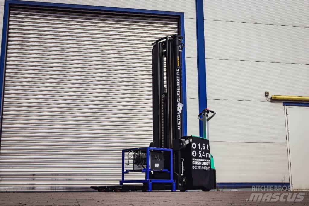 Mitsubishi SBP16N2I Pedestrian stacker