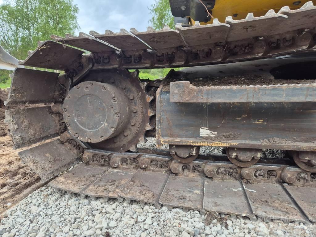Komatsu PC138US-11E0 Crawler excavators