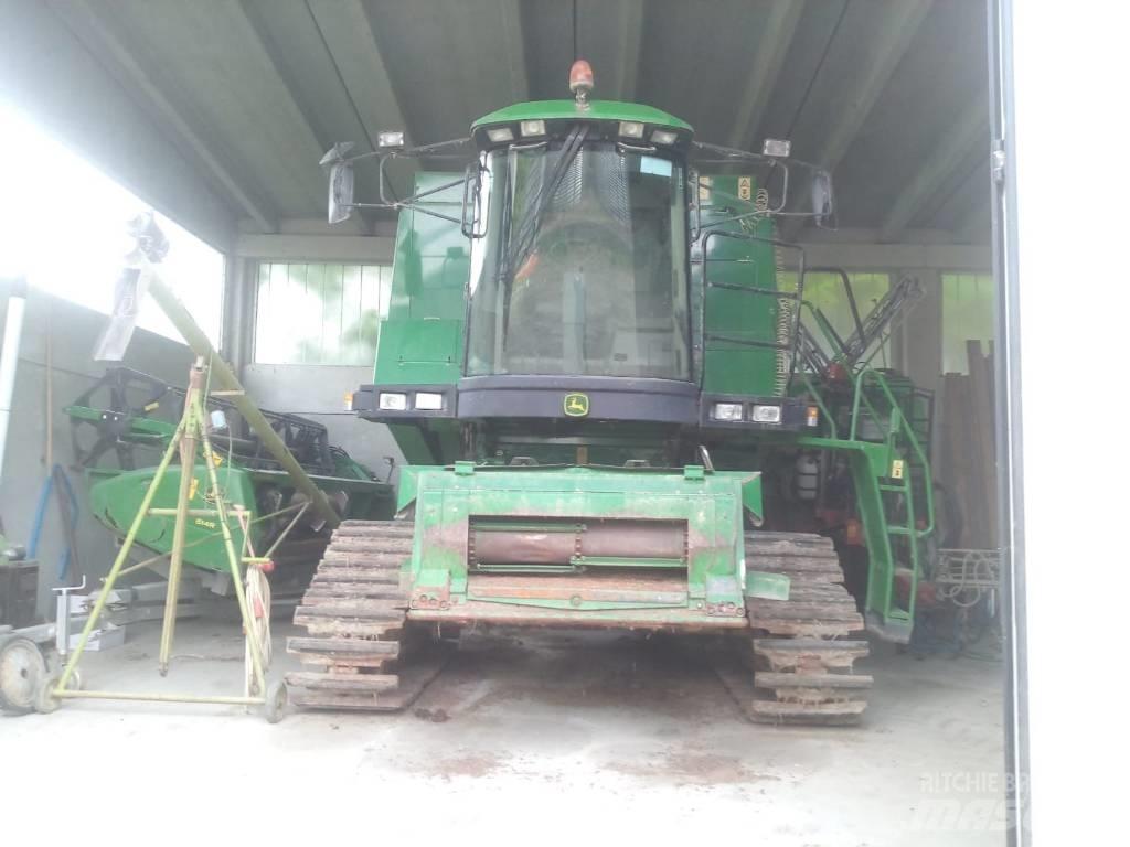 John Deere 1450 CWS Combine harvesters