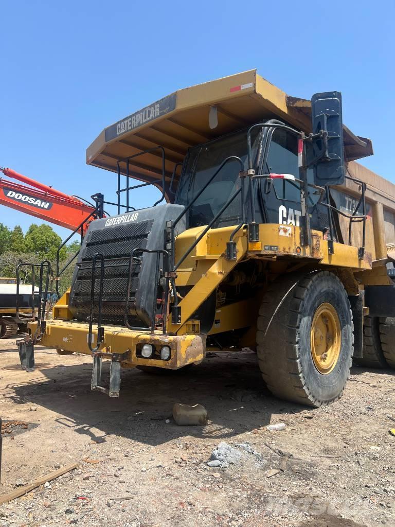 CAT 773 F Rigid dump trucks