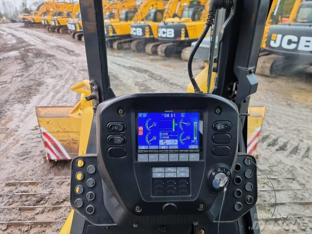 Komatsu D 61 PX-23 Crawler dozers