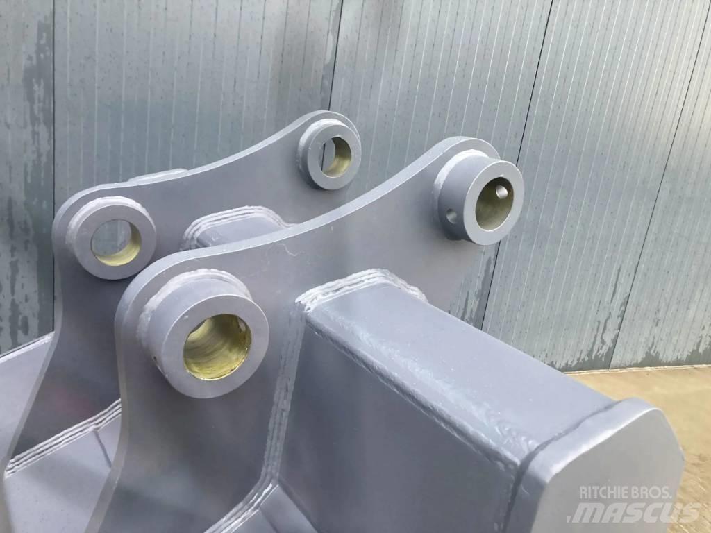 Komatsu PC390 Buckets