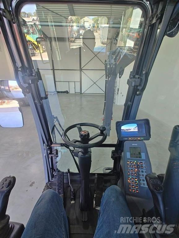 Atlas 140W Wheeled excavators