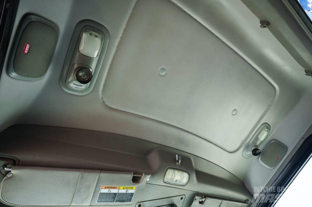 Peterbilt 388 Prime Movers