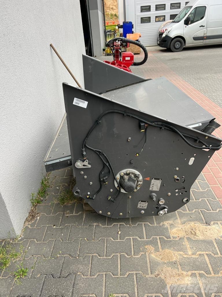 Claas Lexion 750 Combine harvester accessories