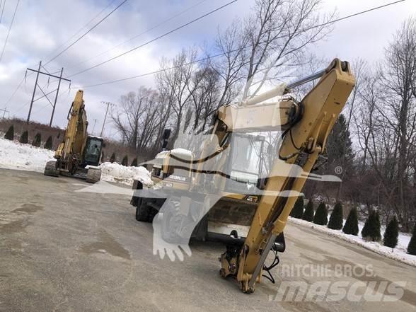 CAT M318 Wheeled excavators