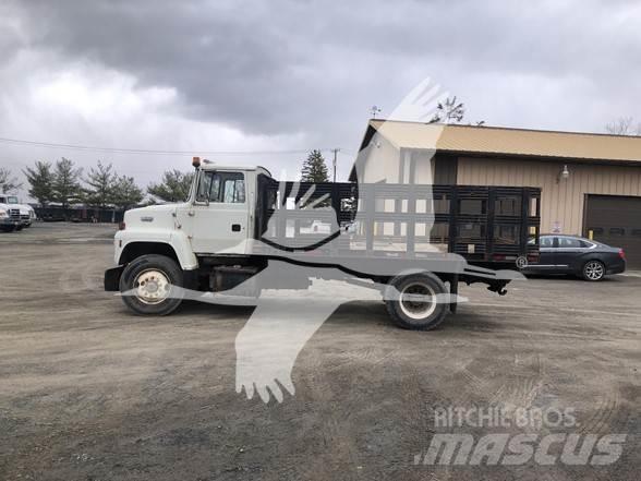 Ford L8000 Other