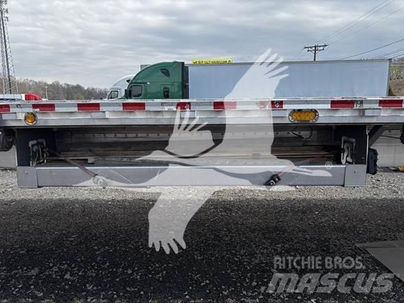 Reitnouer  Flatbed/Dropside semi-trailers