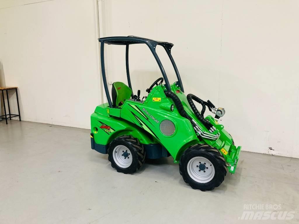 Avant 420 Mini loaders