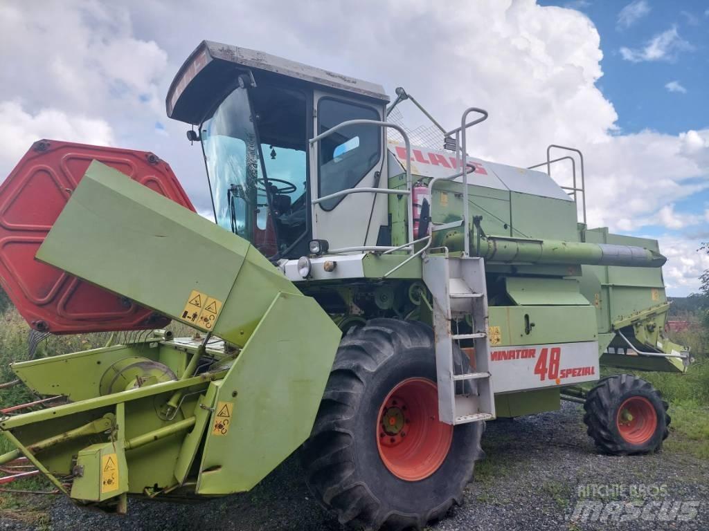 CLAAS 48 Spezial Combine harvesters