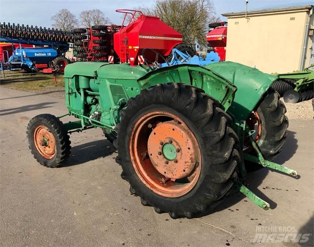 Deutz-Fahr D25 S Tractors