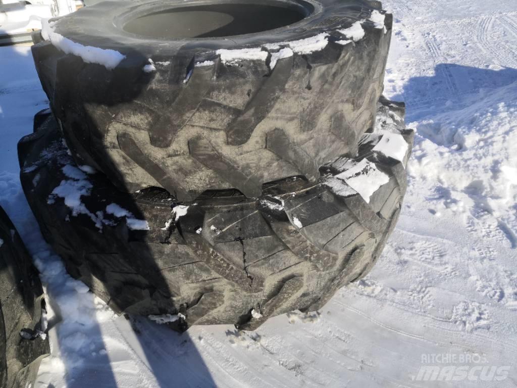 Pirelli 420/85R28 Tyres, wheels and rims
