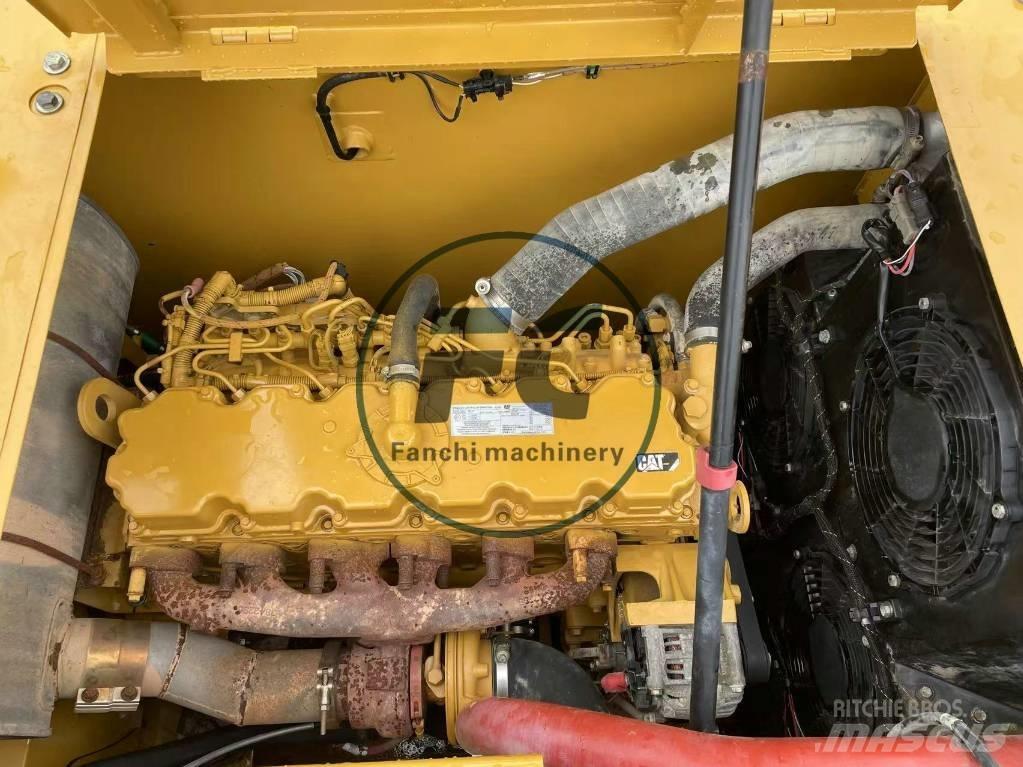 CAT 320 Crawler excavators