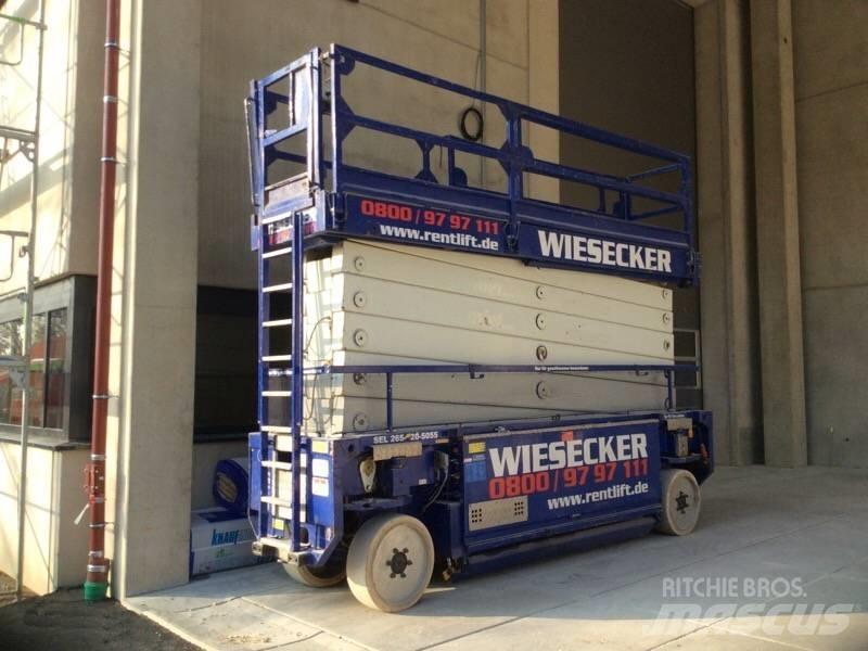 Liftlux S245-12E Scissor lifts