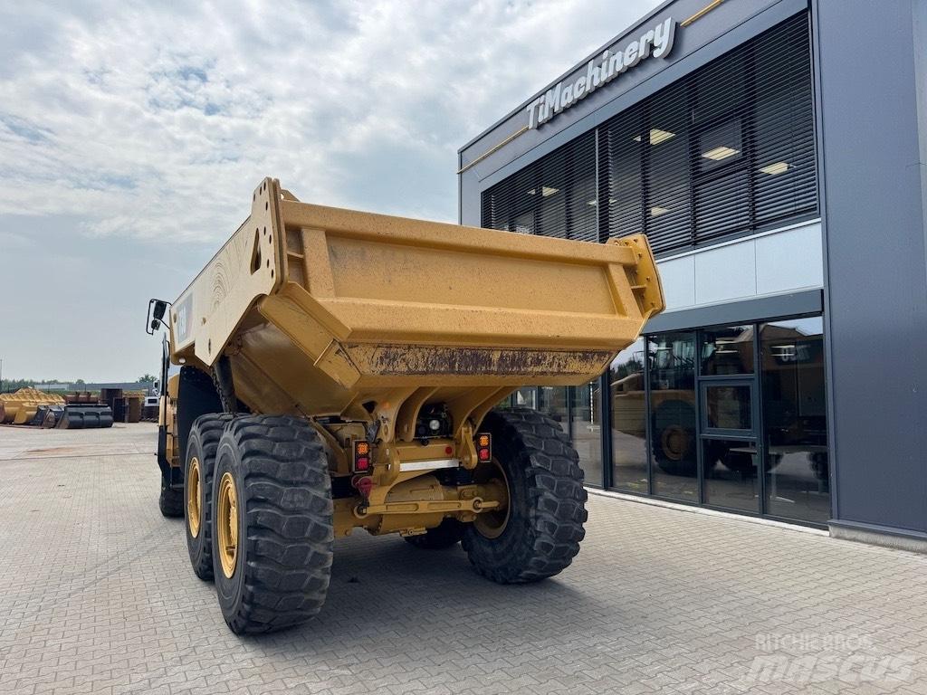 CAT 730 Articulated Haulers
