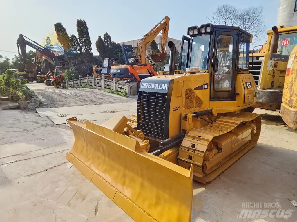 CAT D 5 K Crawler dozers