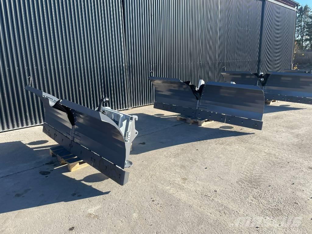 Siringe Vikplog Plows