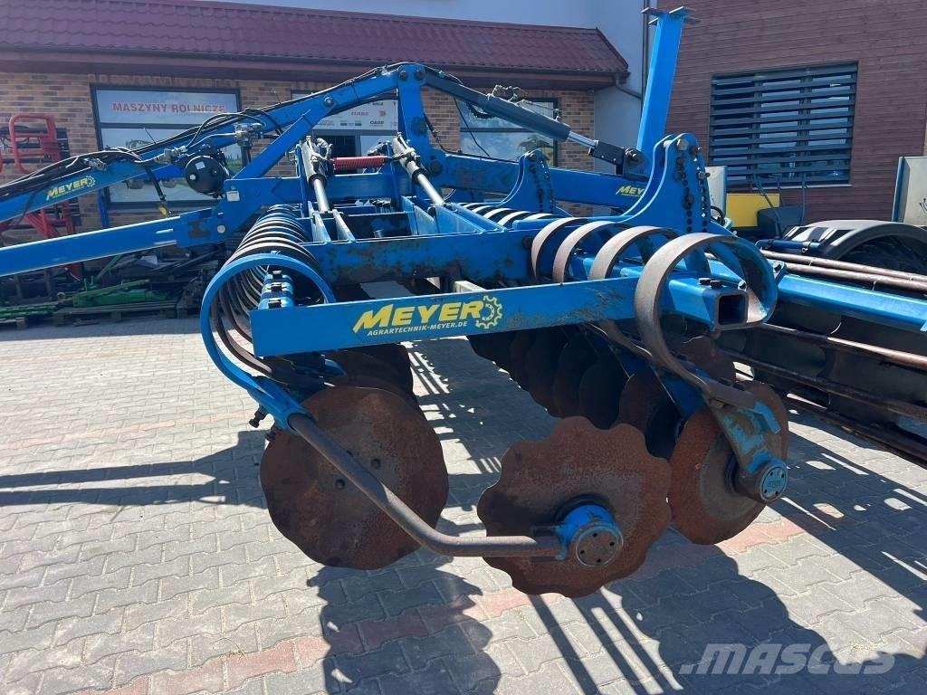 Kuhn Meyer Disc harrows