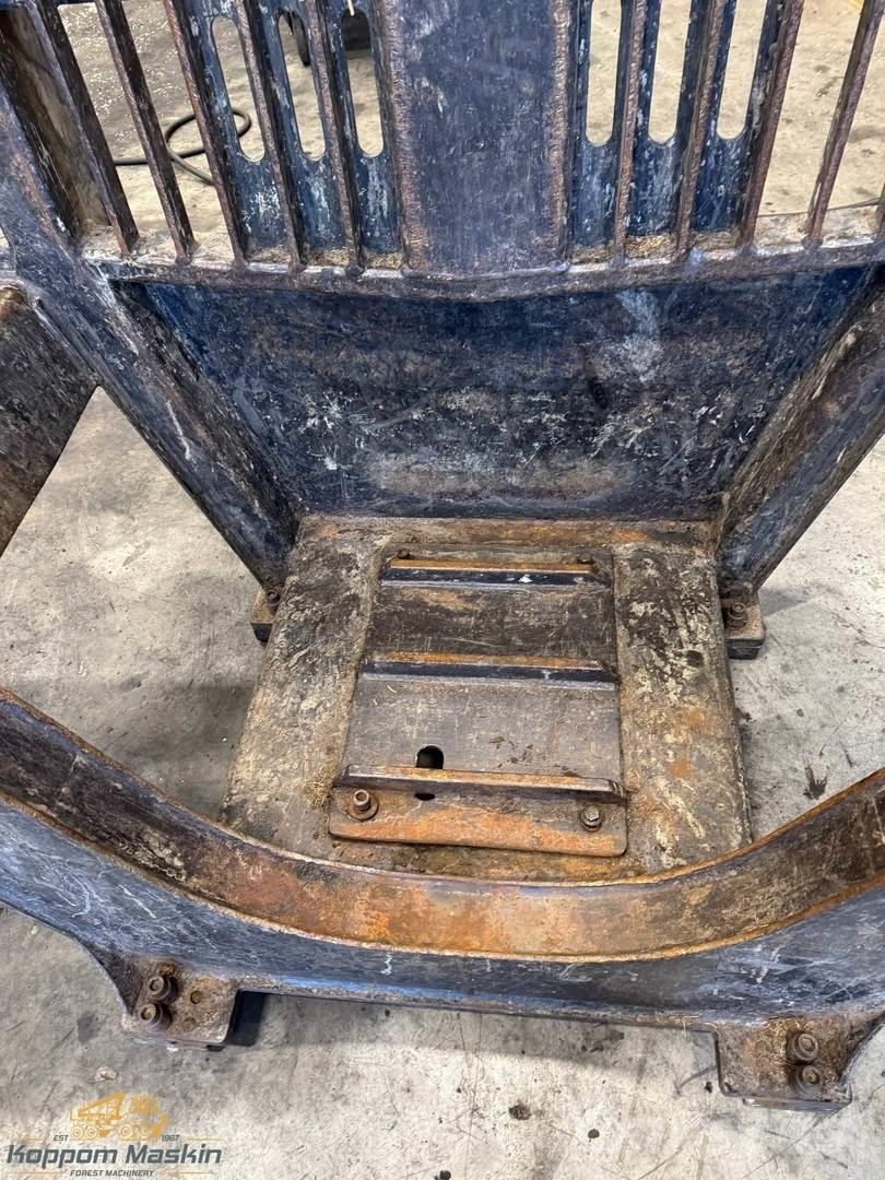 John Deere 1210E Other components