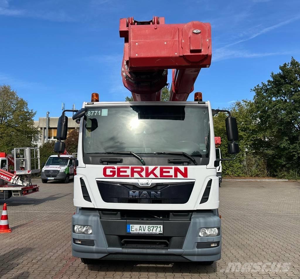 Ruthmann T400 Truck mounted platforms