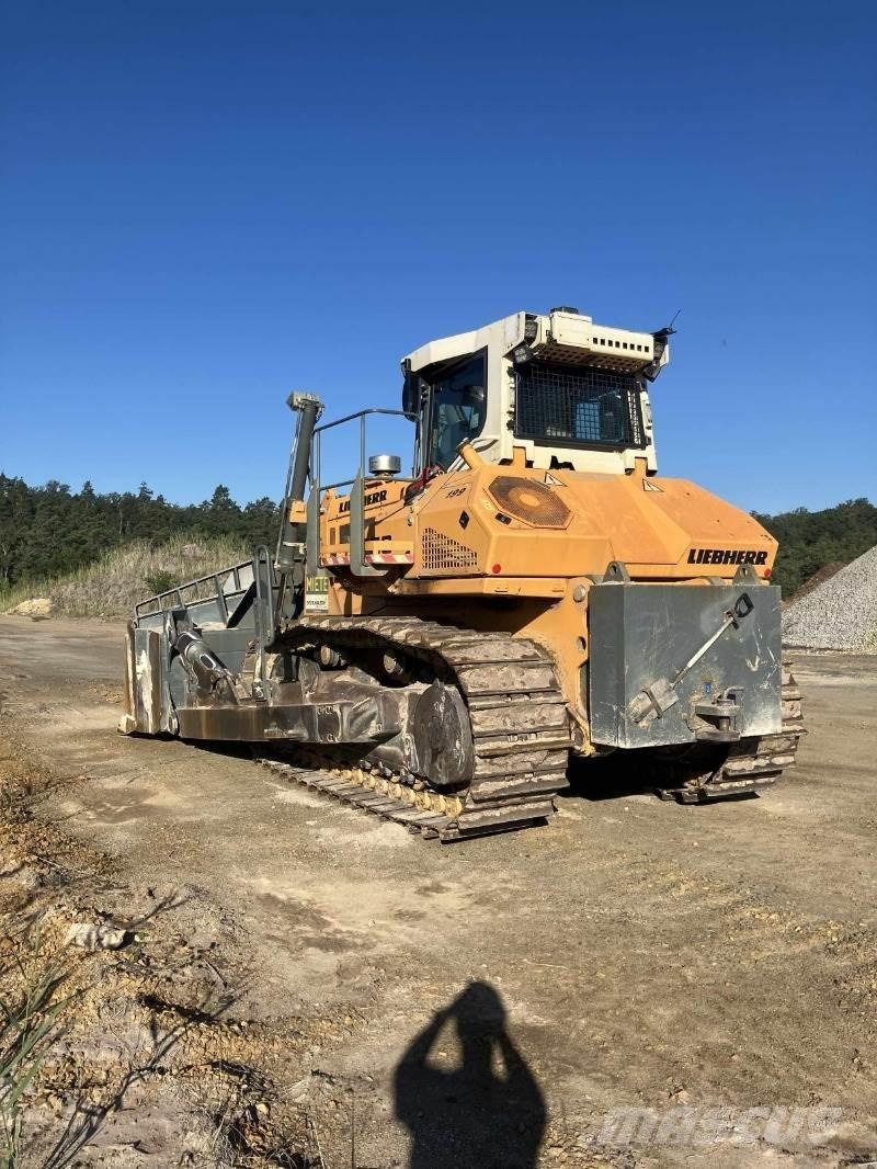 Liebherr PR756 Crawler dozers