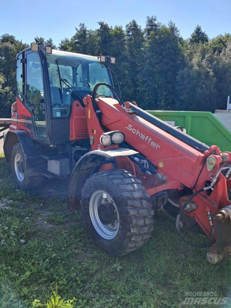 Schäffer 6680 T Mini loaders