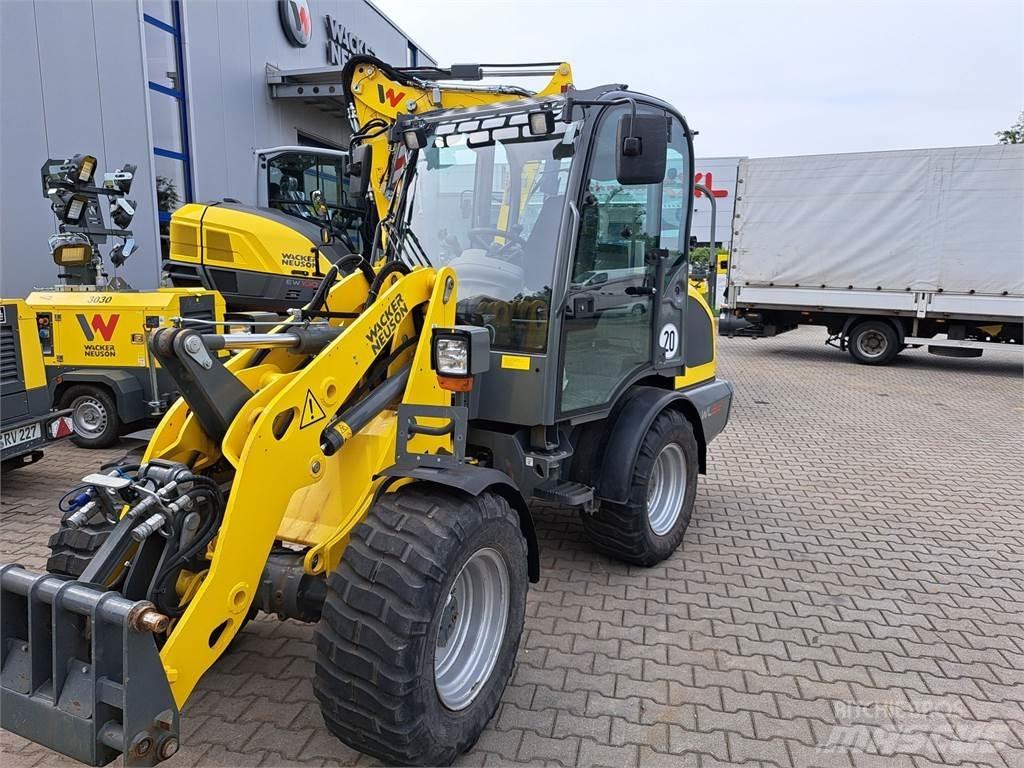 Wacker Neuson WL38 Wheel loaders