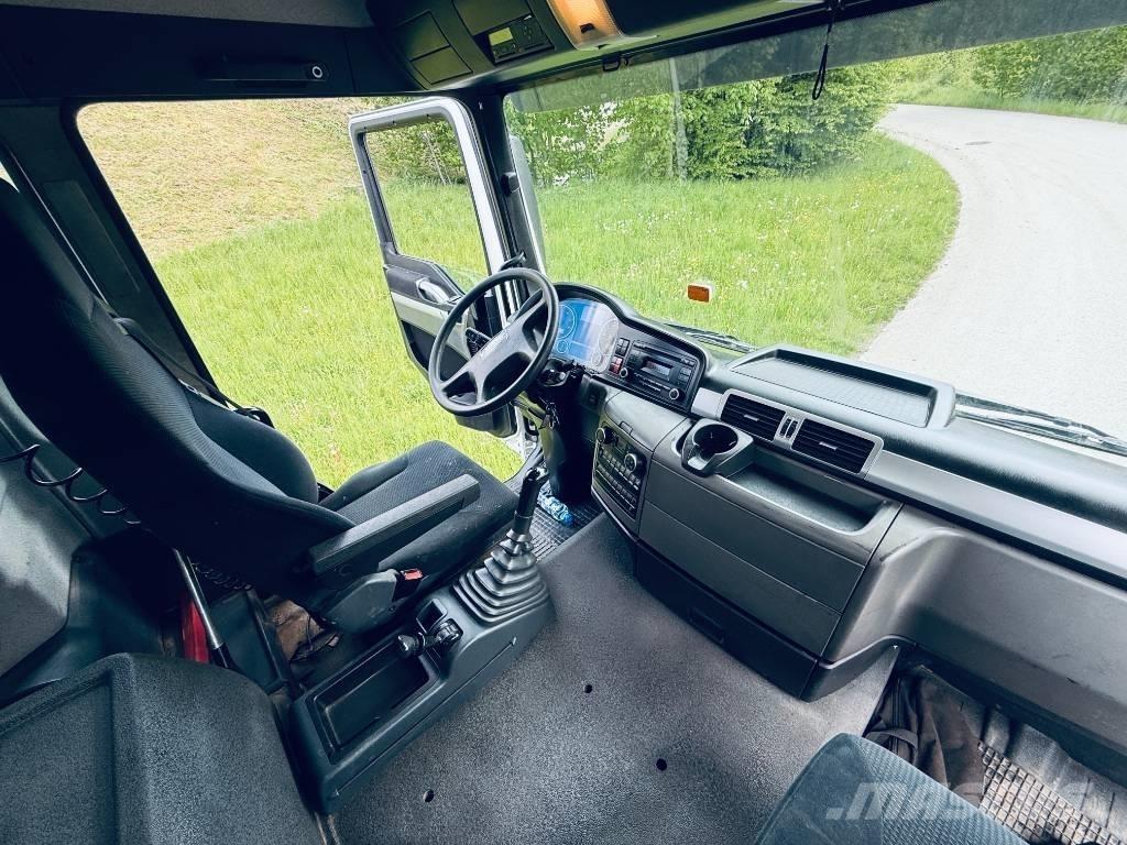 MAN TGS 26.360 Truck mounted cranes