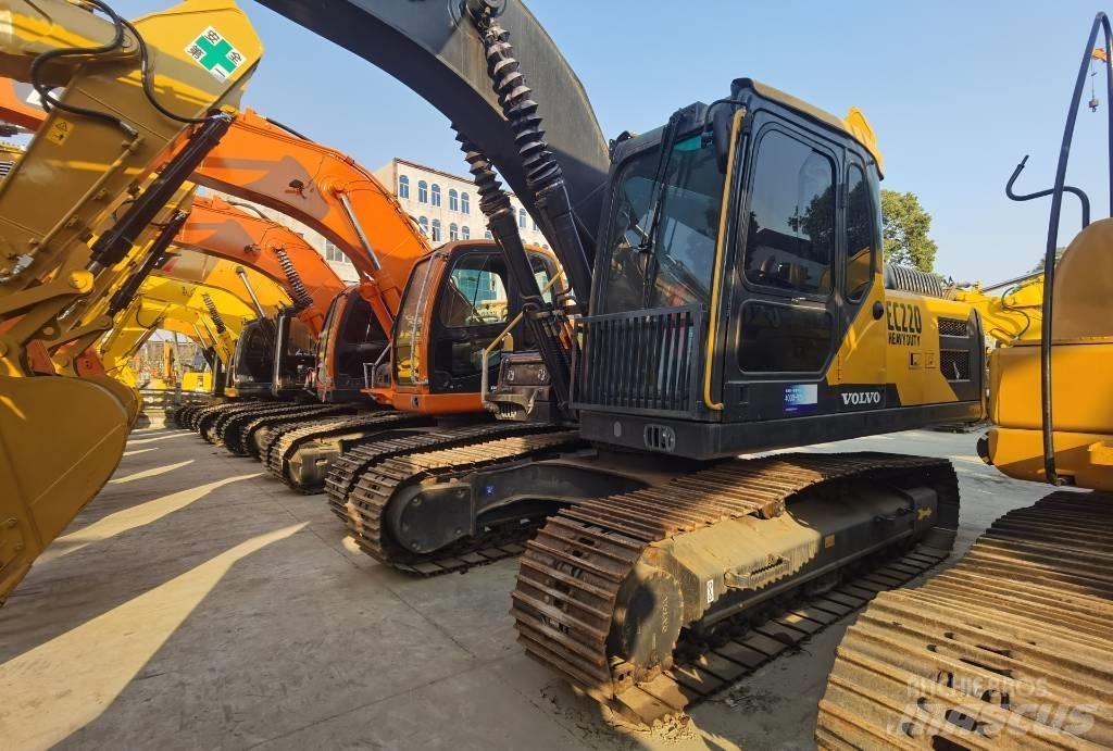 Volvo EC 220 Crawler excavators