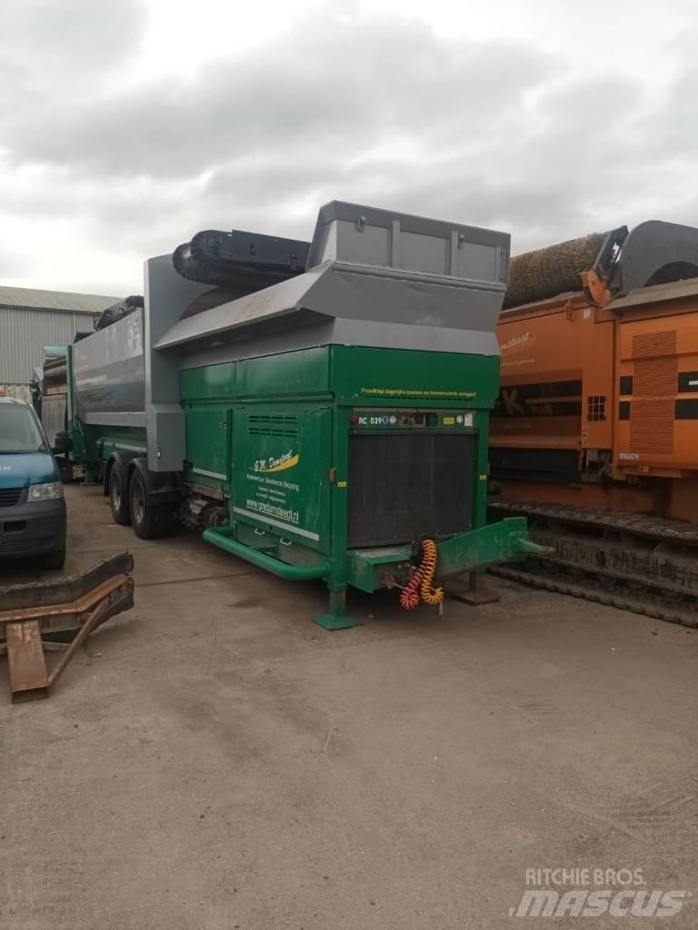 Komptech Cribus 3800 Mobile screeners